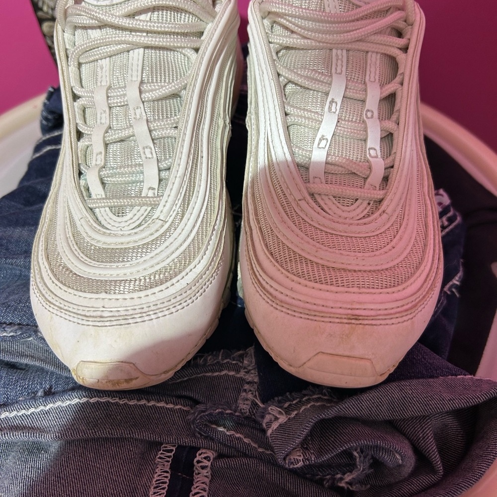 Size 8 Nike Air Max used condition but a lot of life left